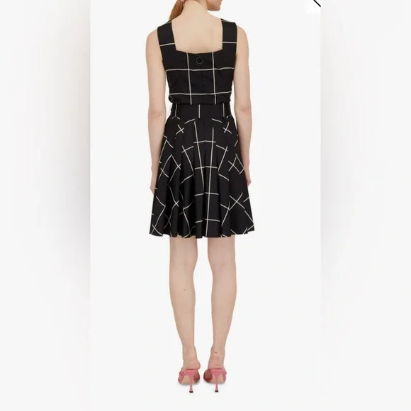 Akris Punto Size 12 Sleeveless Black & Cream Windowpane Belted Cotton Dress NEW! - Picture 2 of 10